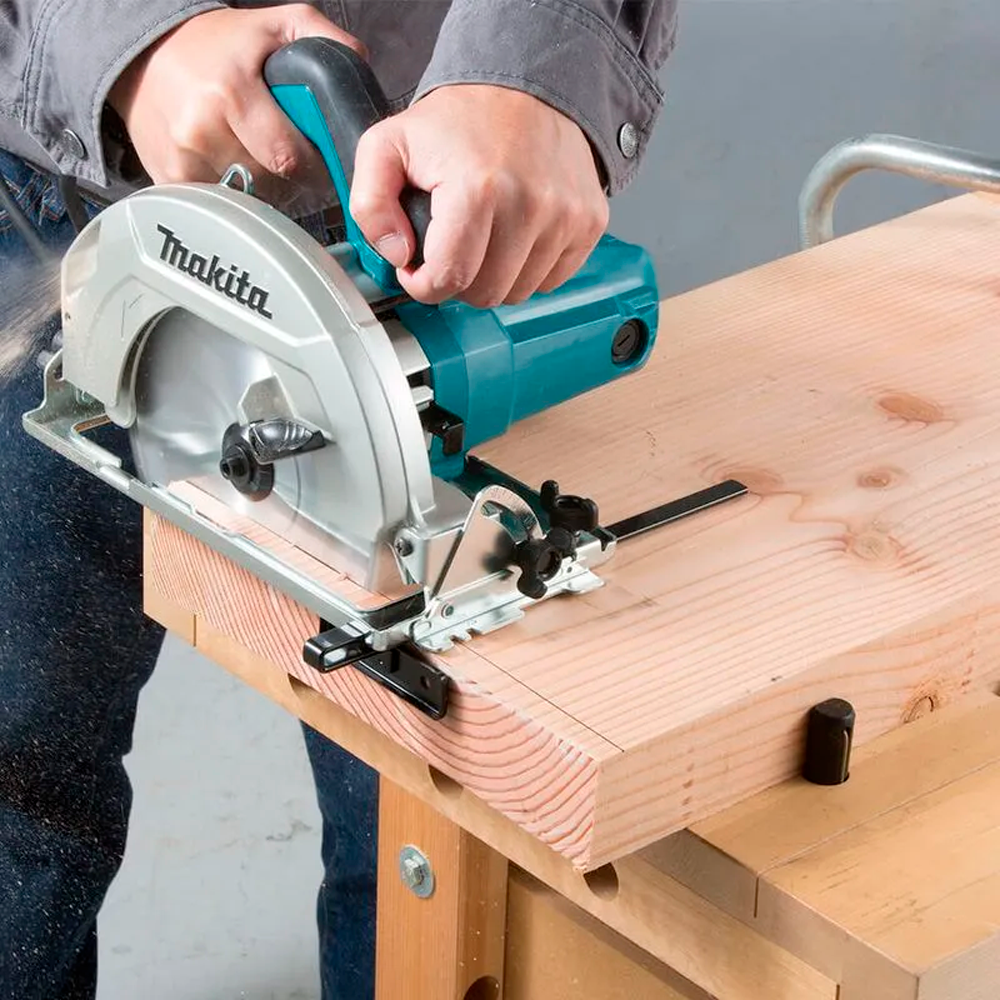 Serra Circular Makita 127v HS7010 1600W 7.1/4 Pol - Makita