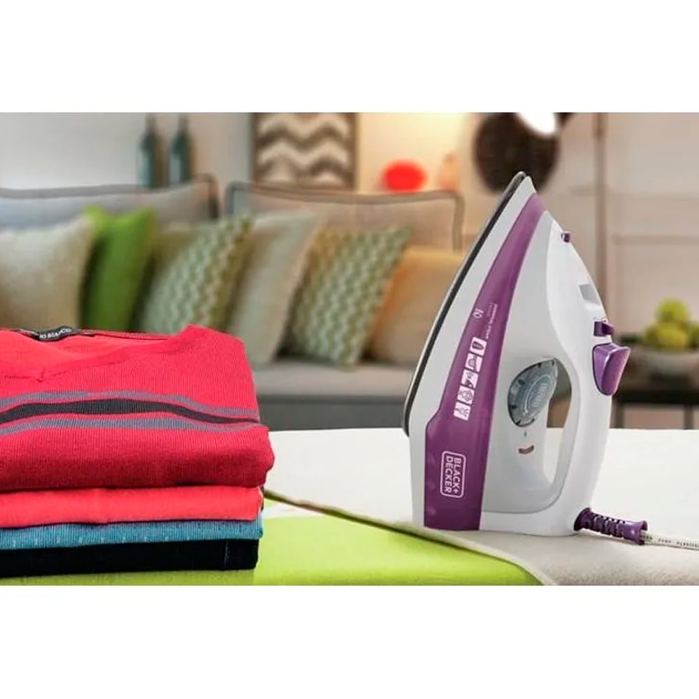Ferro de Passar Roupa Black Decker 127V Modelo FX1000