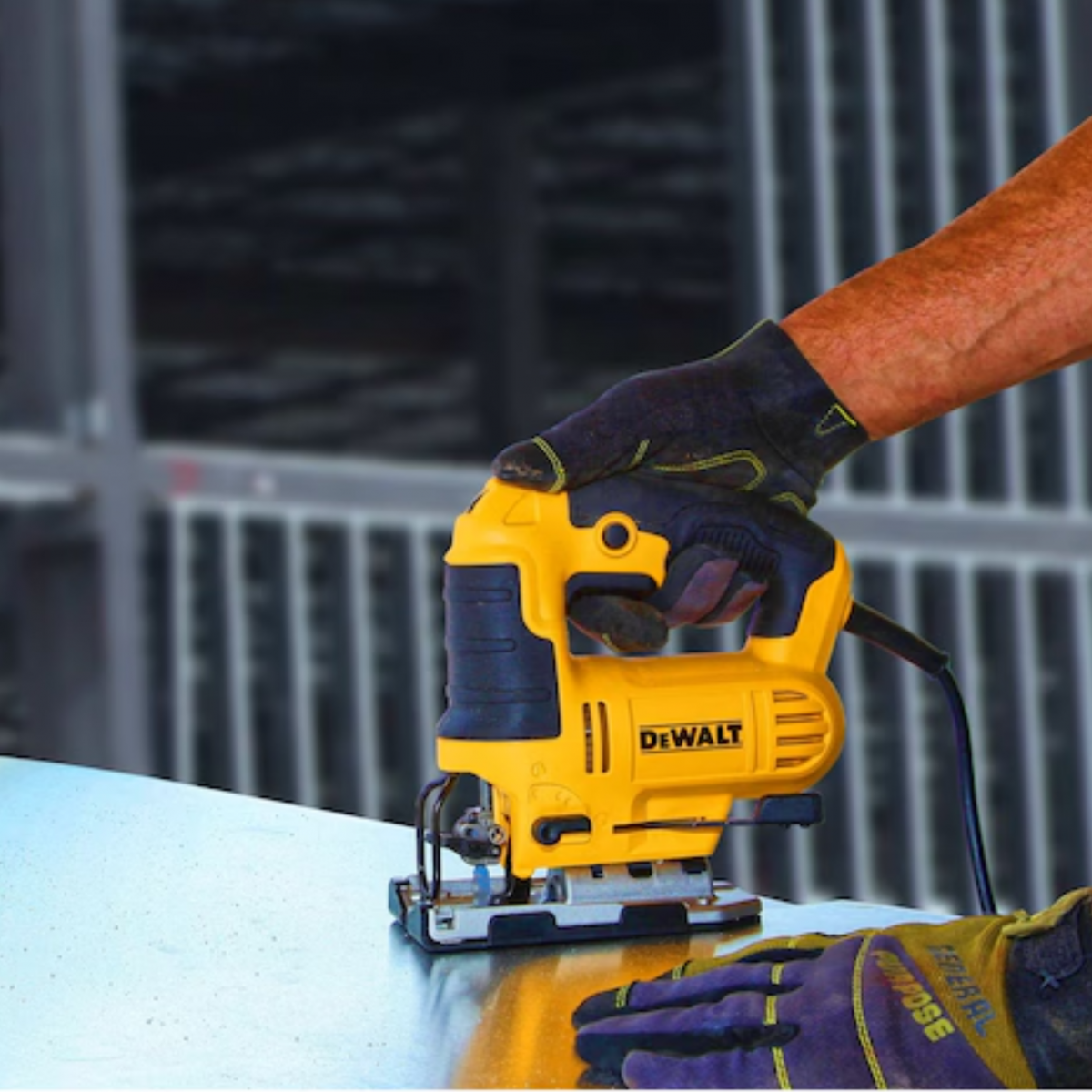 Serra Tico Tico Orbital DWE300-BR - Dewalt